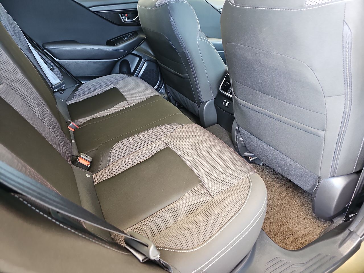 Certified Used 2025 Autumn Green Metallic Subaru Premium image 11