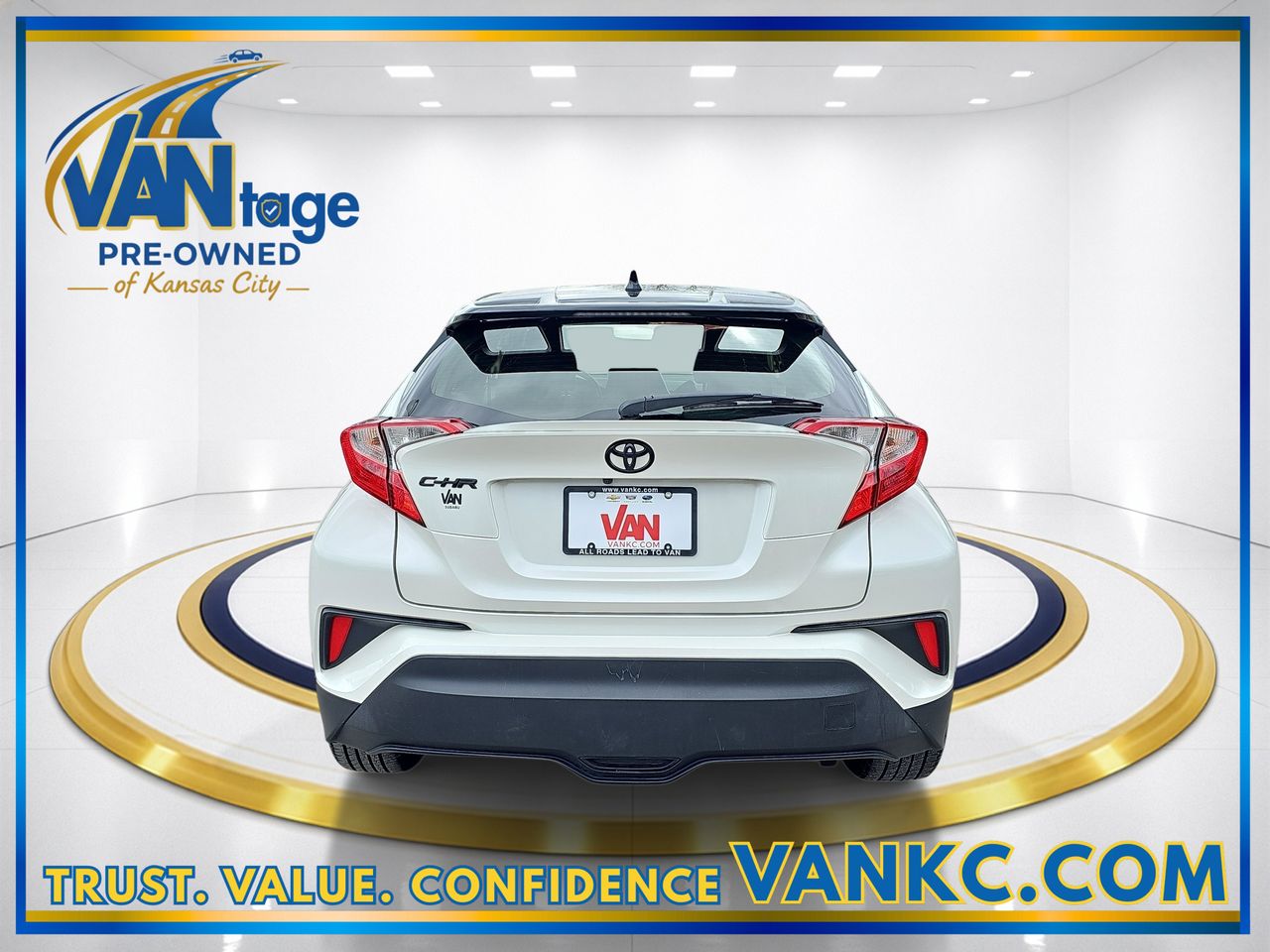 Used 2021 Blizzard Pearl w Black Roof Toyota Nightshade image 7