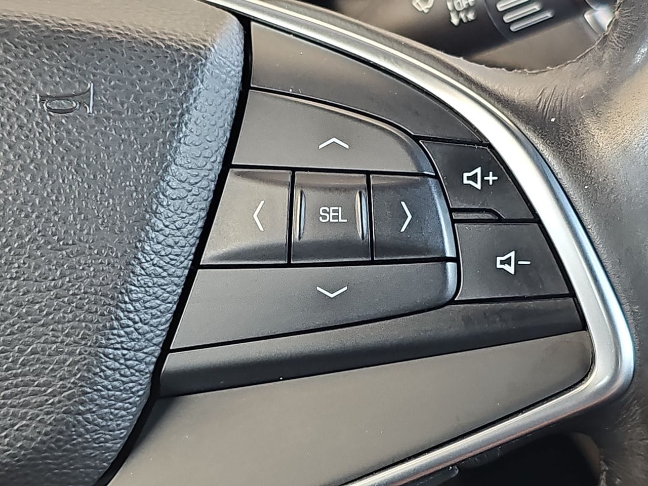 Used 2017 Radiant Silver Metallic Cadillac Base image 18