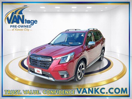 2023 Subaru Forester Touring SUV