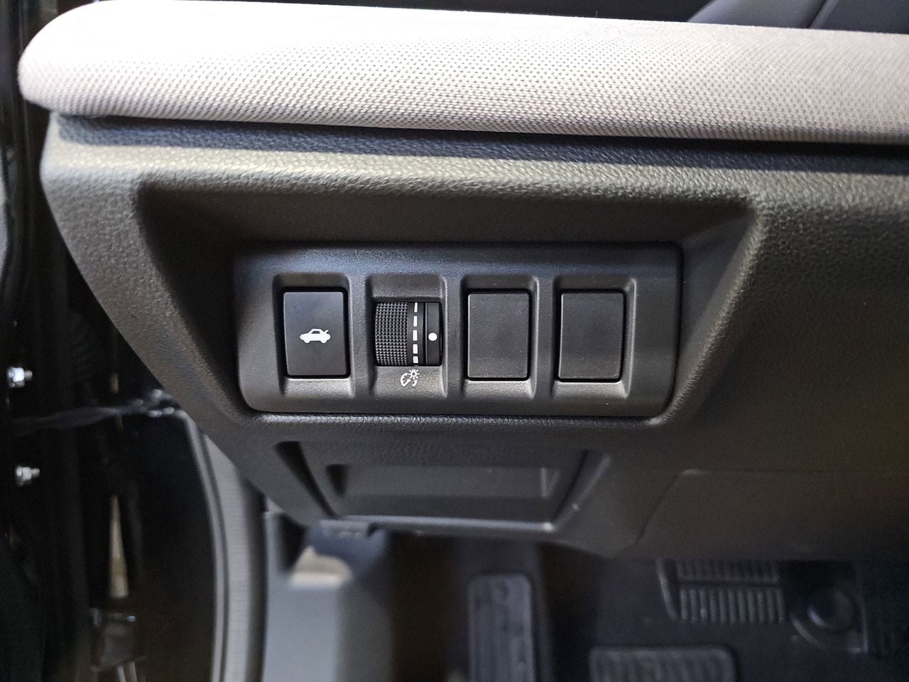 Certified Used 2025 Crystal Black Silica Subaru Premium image 31