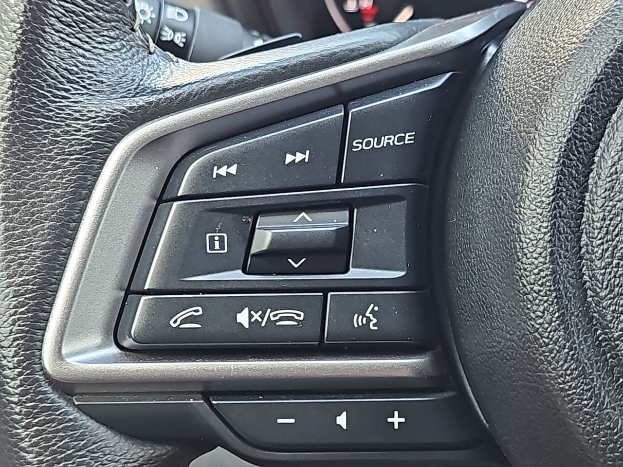 Certified Used 2025 Crystal White Pearl Subaru Premium image 22