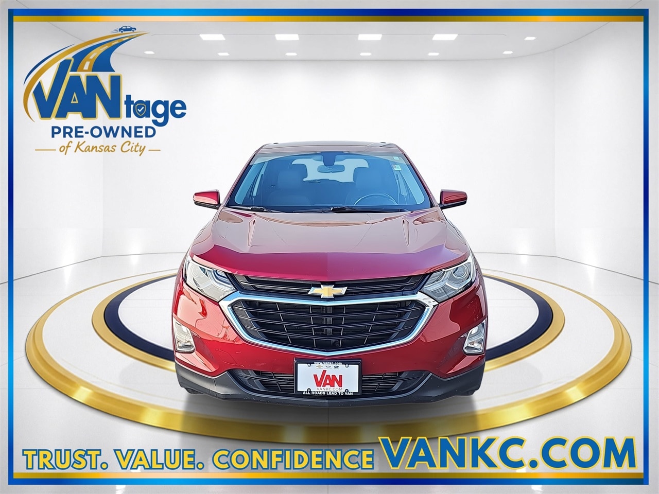 Used 2018 Chevrolet Equinox LT with VIN 3GNAXJEV3JS547470 for sale in Kansas City