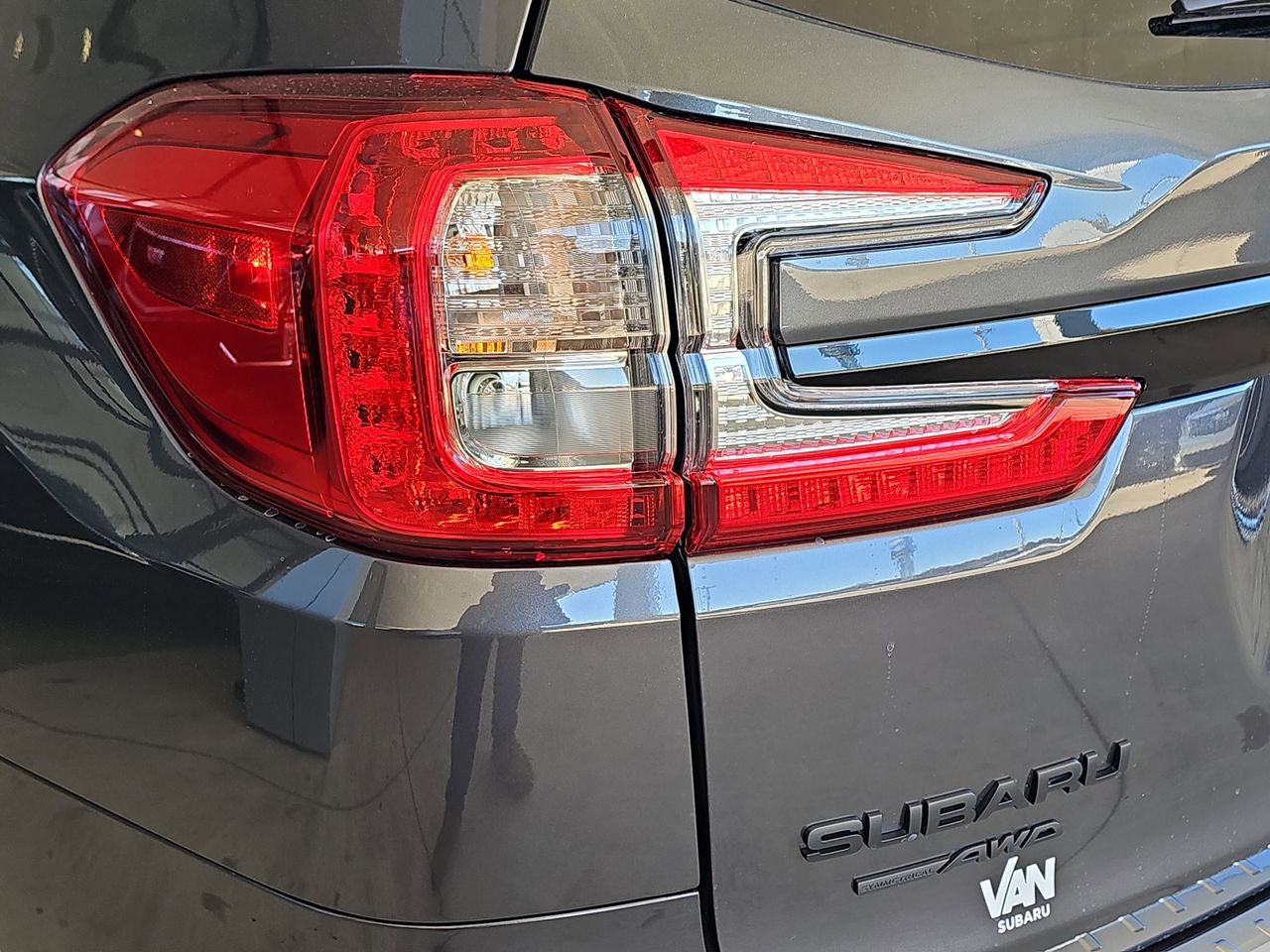 New 2026 Magnetite Gray Subaru Limited 7-Passenger image 36