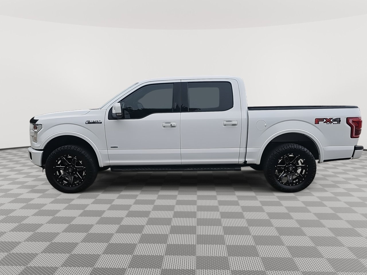 Used 2015 Ford F-150 Lariat with VIN 1FTEW1EG7FKE73536 for sale in Kansas City