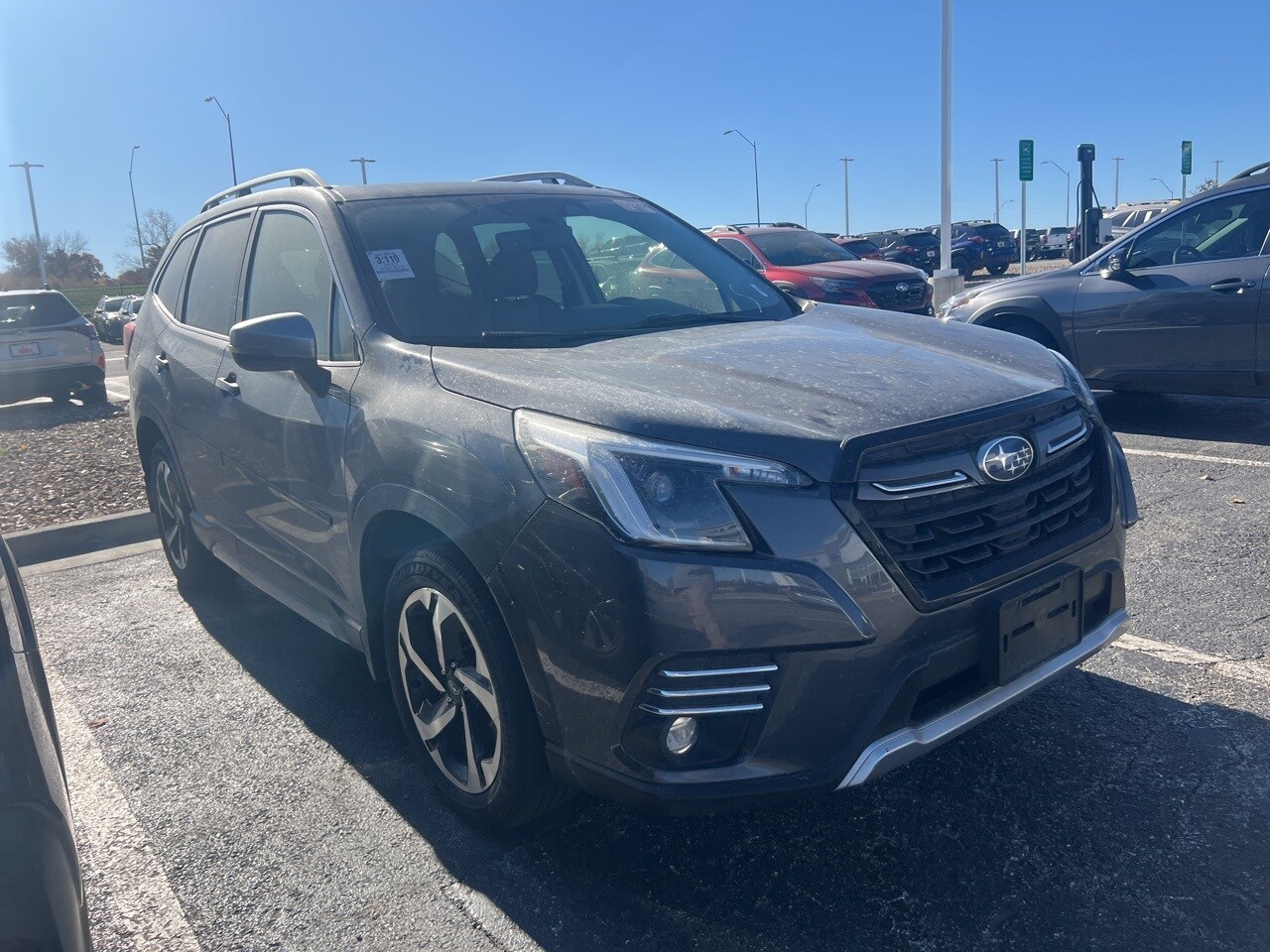 2022 Subaru Forester Touring photo 2