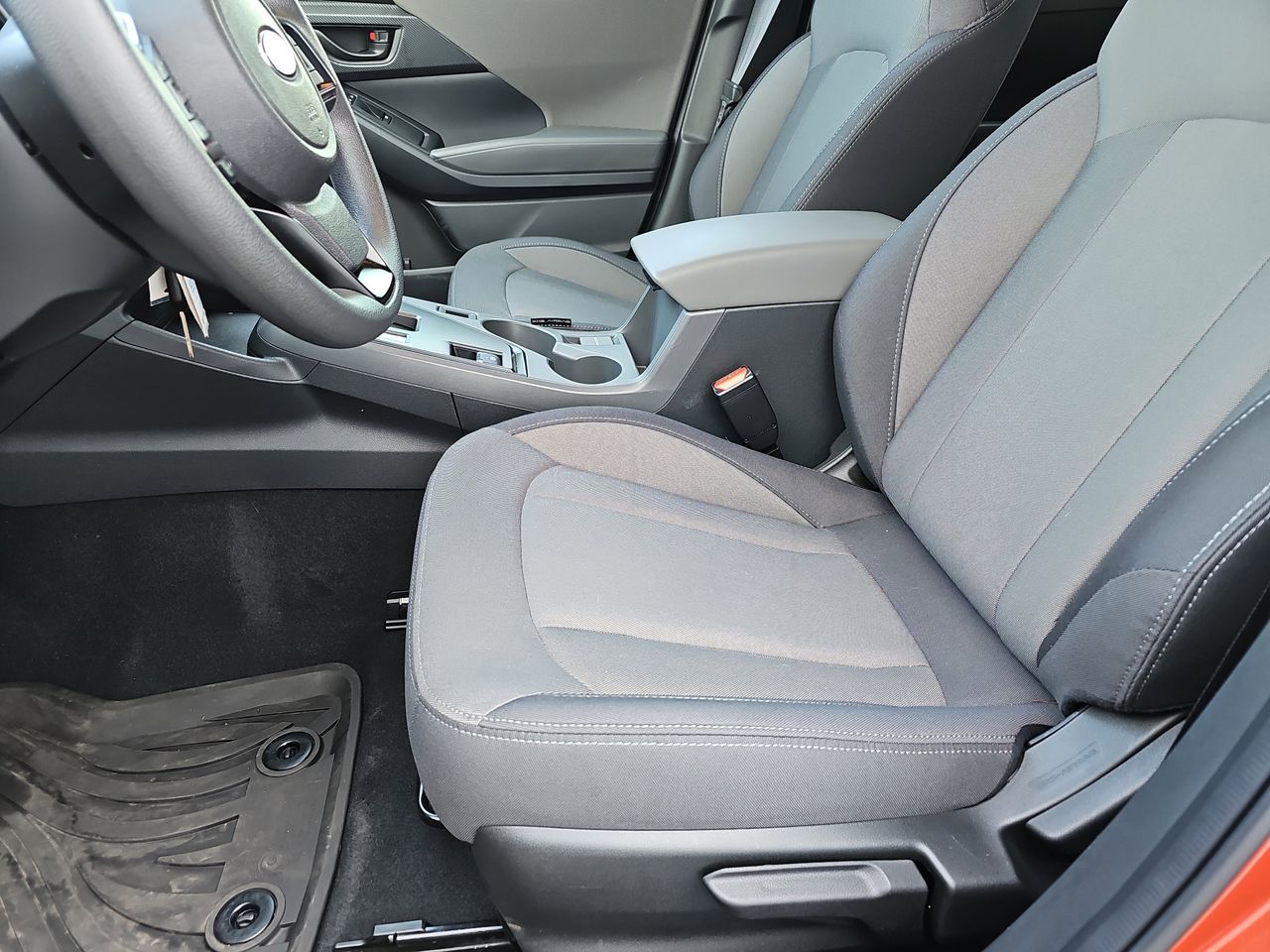 Certified Used 2025 Pearl Subaru Base image 19