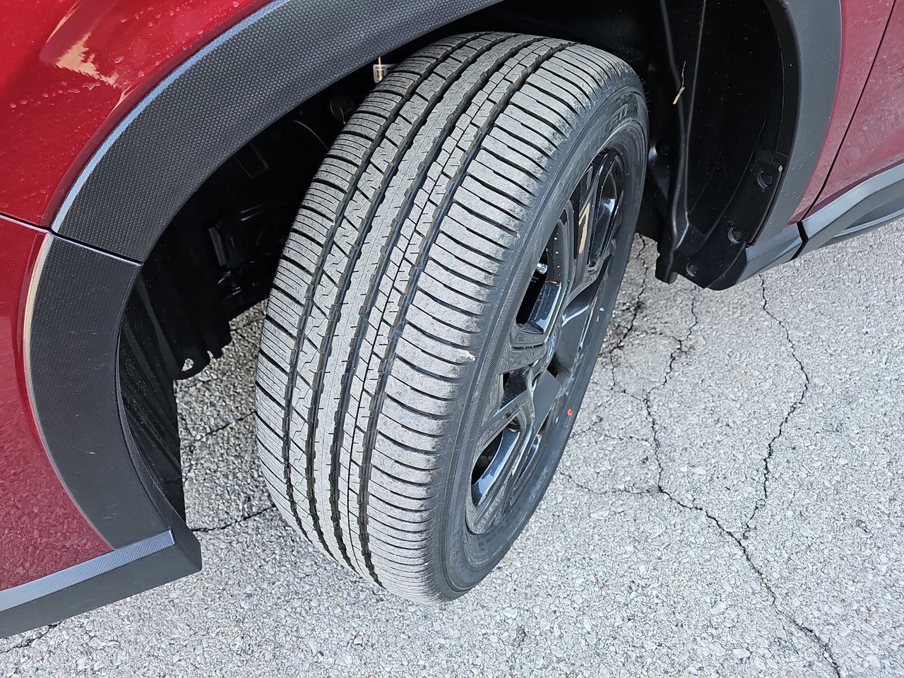 New 2026 Crimson Red Pearl Subaru Onyx Edition Touring 7-Passenger image 35