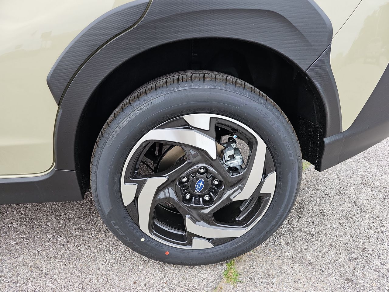 New 2026 Sand Dune Pearl Subaru Limited Hybrid image 34