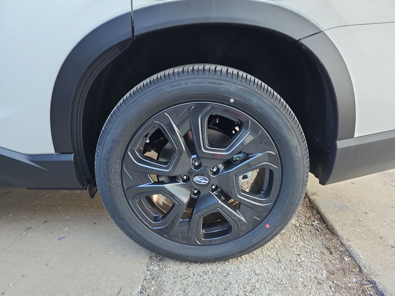 New 2026 Crystal White Pearl Subaru Onyx Edition Touring 7-Passenger image 37