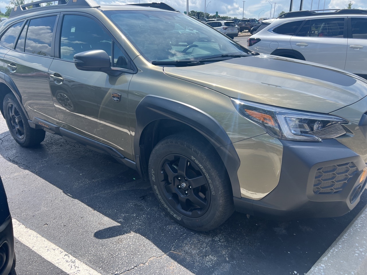 Used 2024 Subaru Outback Wilderness with VIN 4S4BTGUD1R3124503 for sale in Kansas City