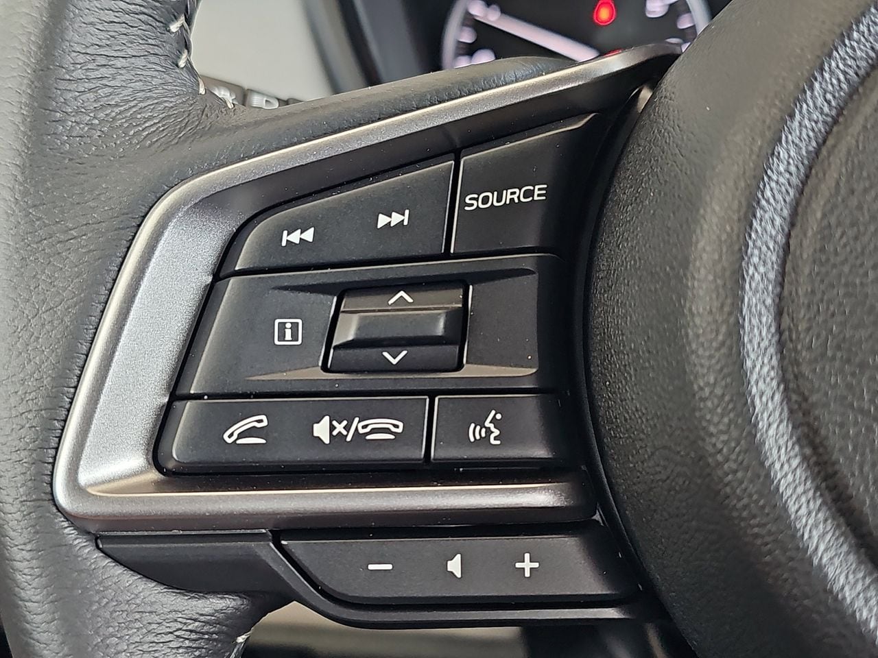 New 2025 Crystal White Pearl Subaru Premium image 16