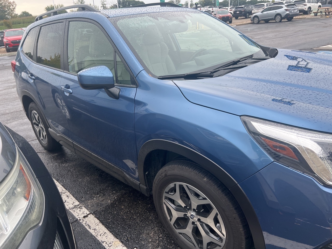 Used 2024 Subaru Forester Premium with VIN JF2SKADC0RH421794 for sale in Kansas City