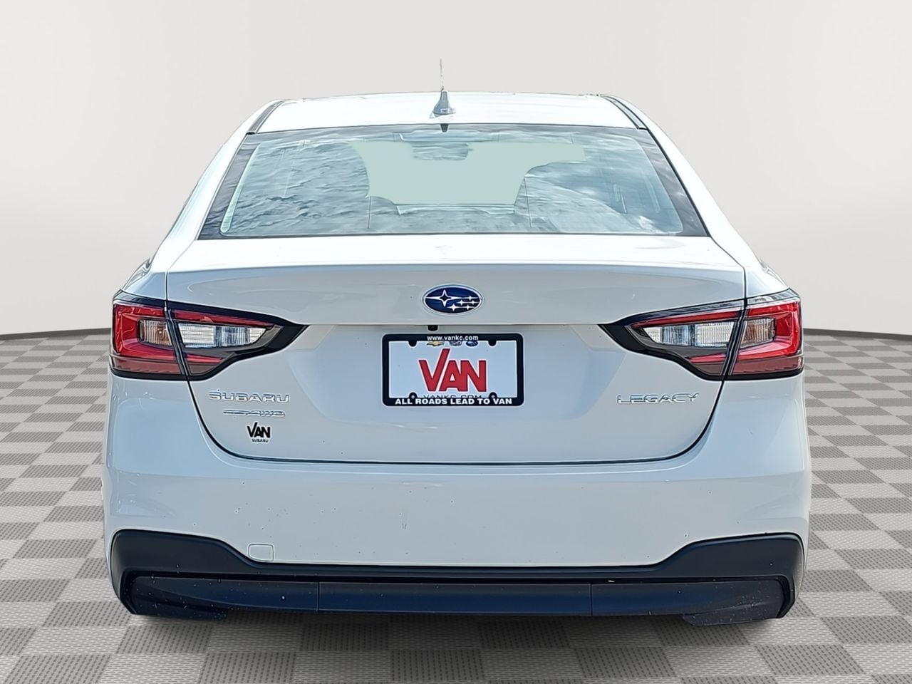 New 2025 Crystal White Pearl Subaru Premium image 6