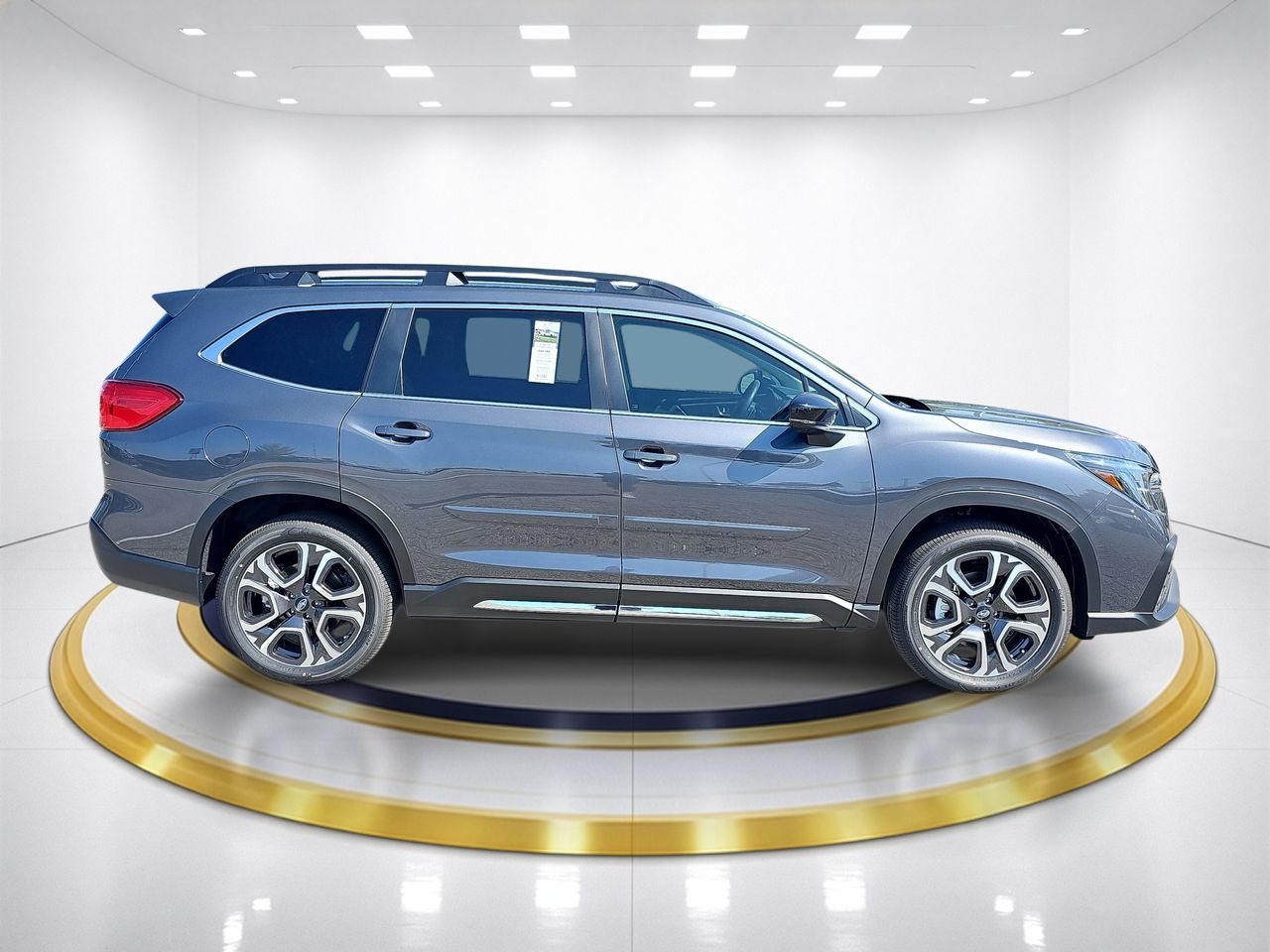 Used 2025 Magnetite Gray Metallic Subaru Limited image 4