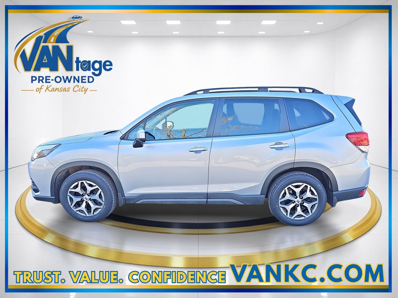 Certified Used 2023 Ice Silver Metallic Subaru Premium image 10