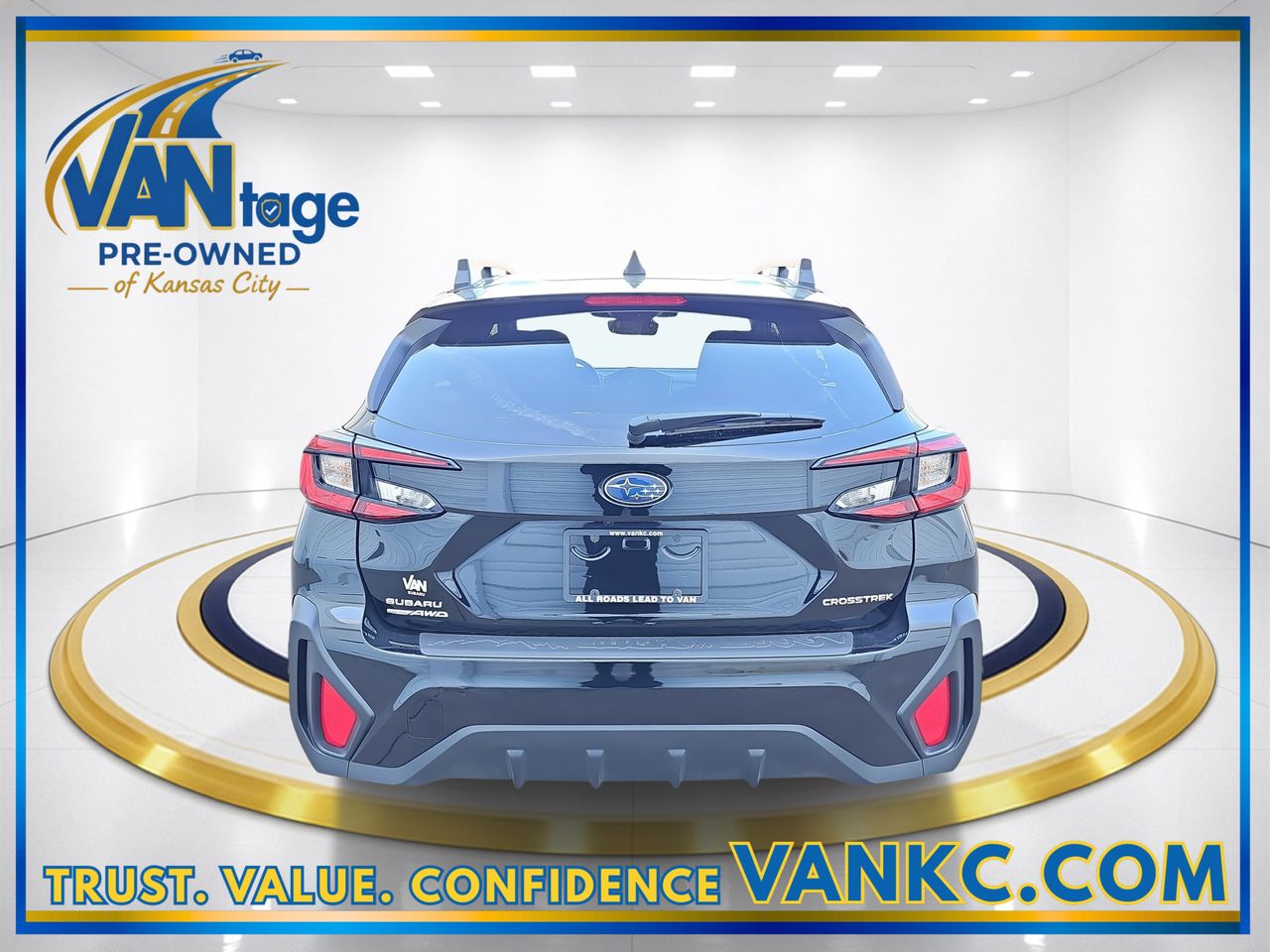 Certified Used 2025 Crystal Black Silica Subaru Premium image 7