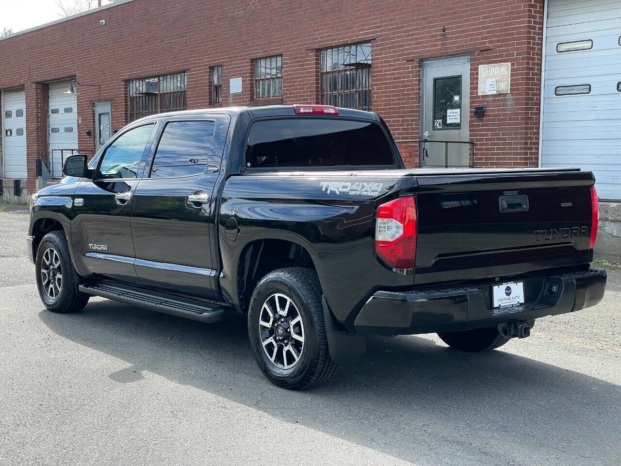 2019 Toyota Tundra Limited CrewMax photo 3