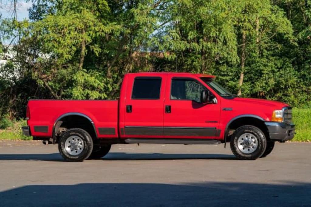 Used 2000 Ford F-350 Truck Crew Cab