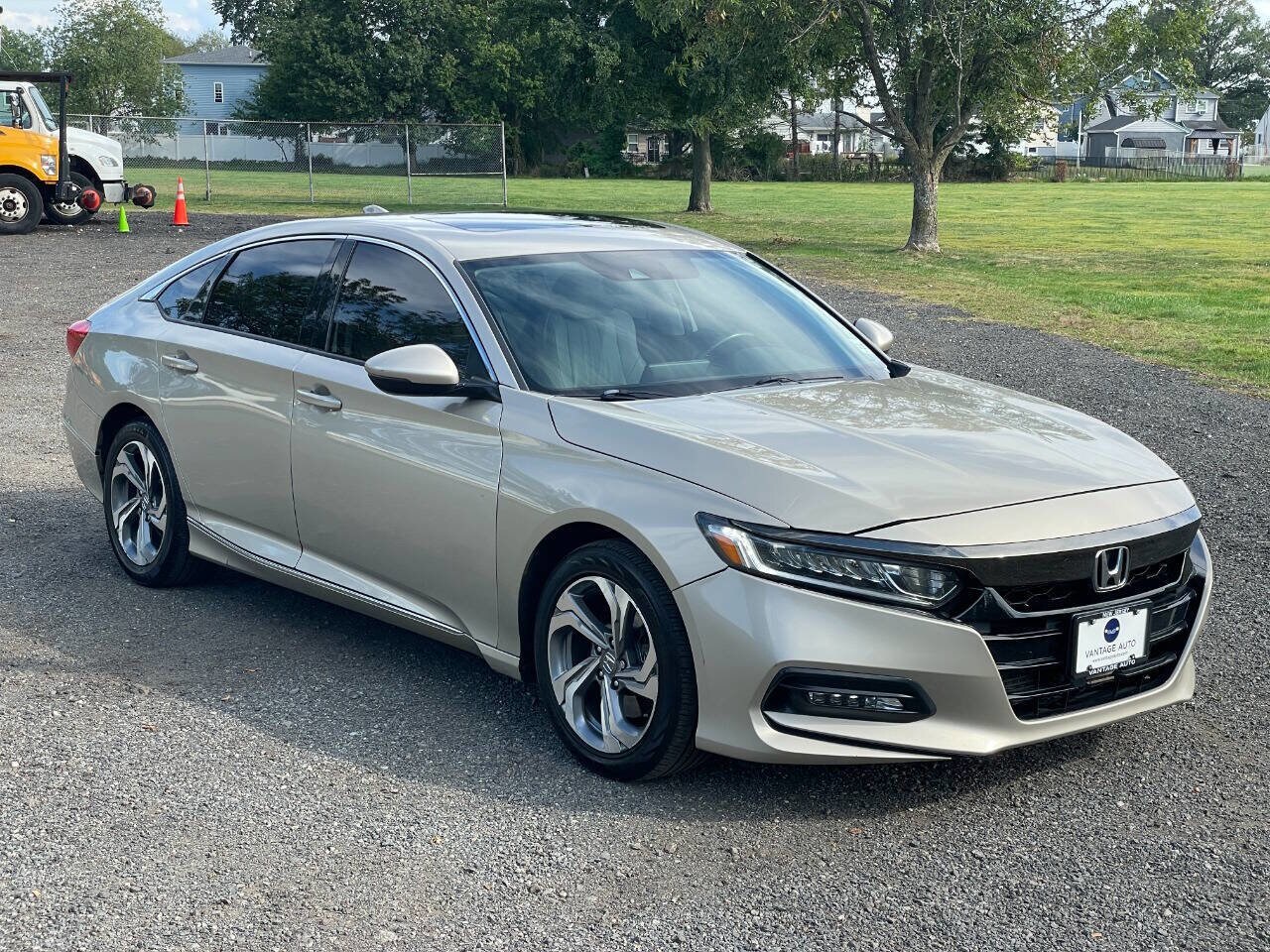 2018 Honda Accord EX-L 2.0T photo 2
