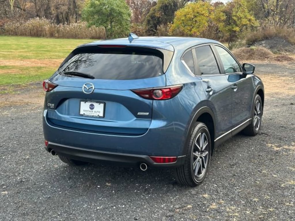 Used 2018 Mazda Mazda CX-5 Touring SUV