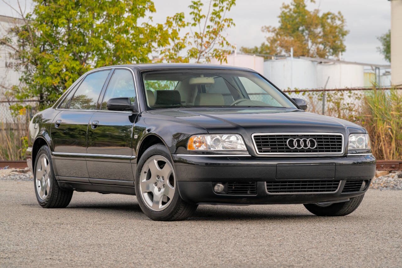 2001 Audi A8 Quattro L photo 2