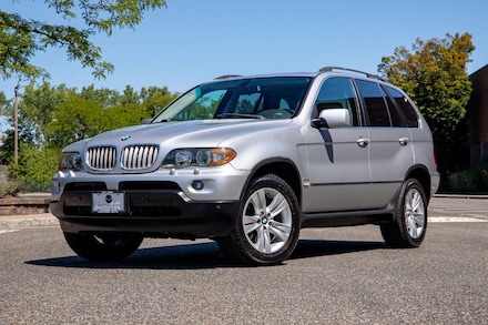 2005 BMW X5 4.4i SUV