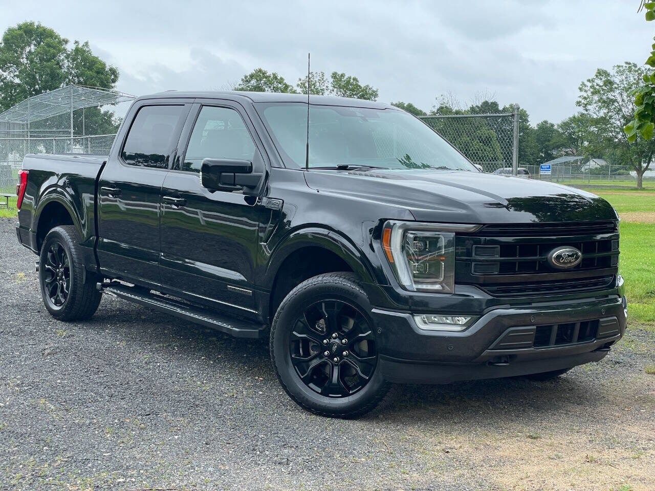 2022 Ford F-150 Lariat photo 3