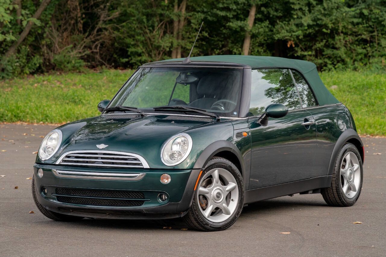2005 Mini Cooper Convertible photo 2