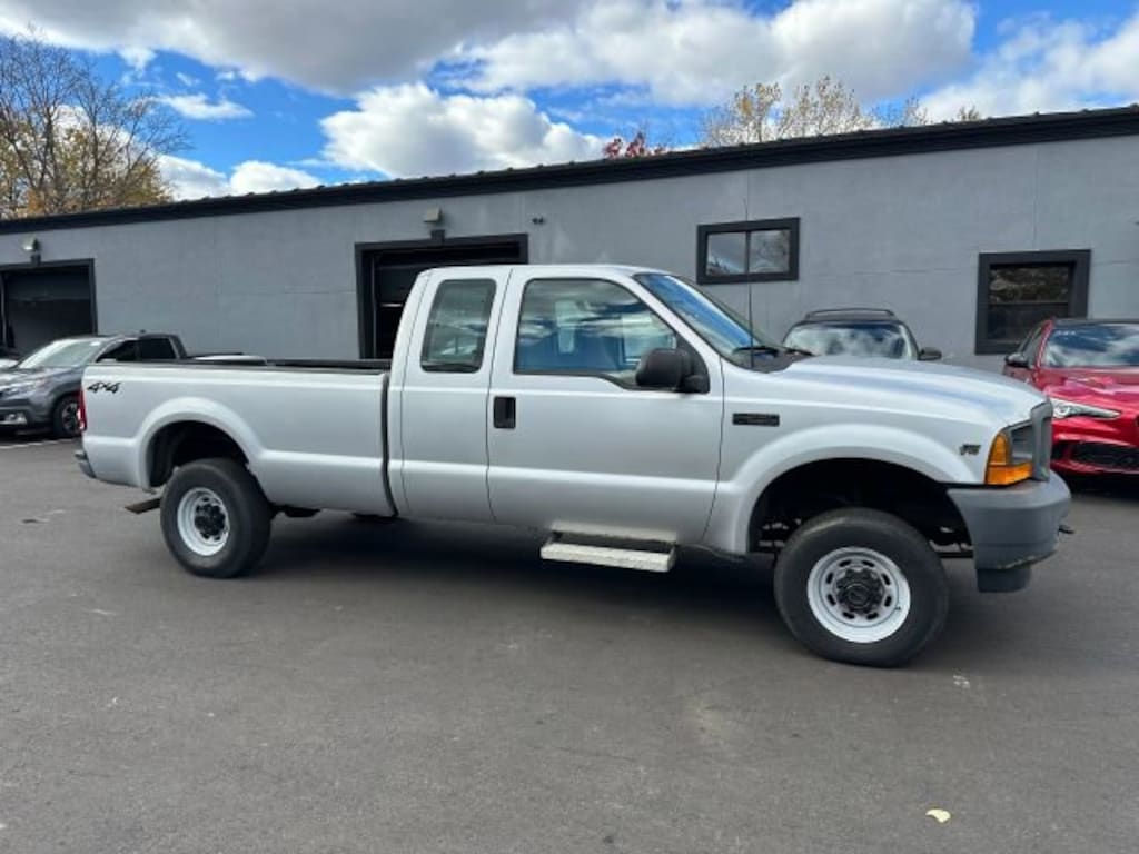 Used 2001 Ford F-250 Truck Super Cab