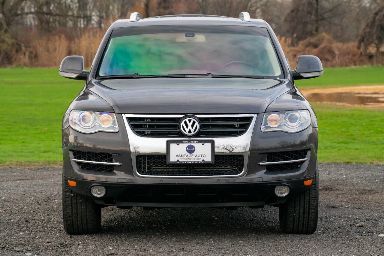 2008 Volkswagen Touareg 2 VR6 FSI photo 3