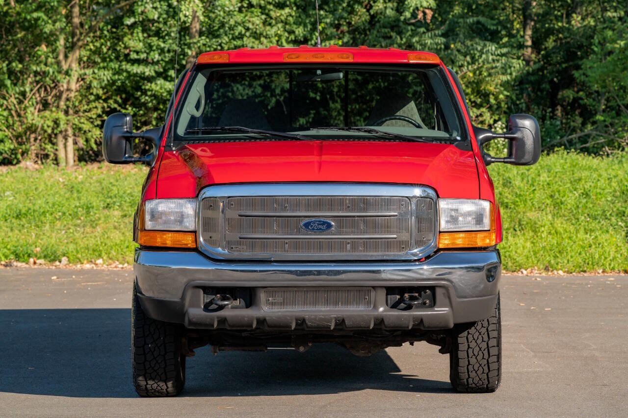 2000 Ford F-350 XLT photo 3