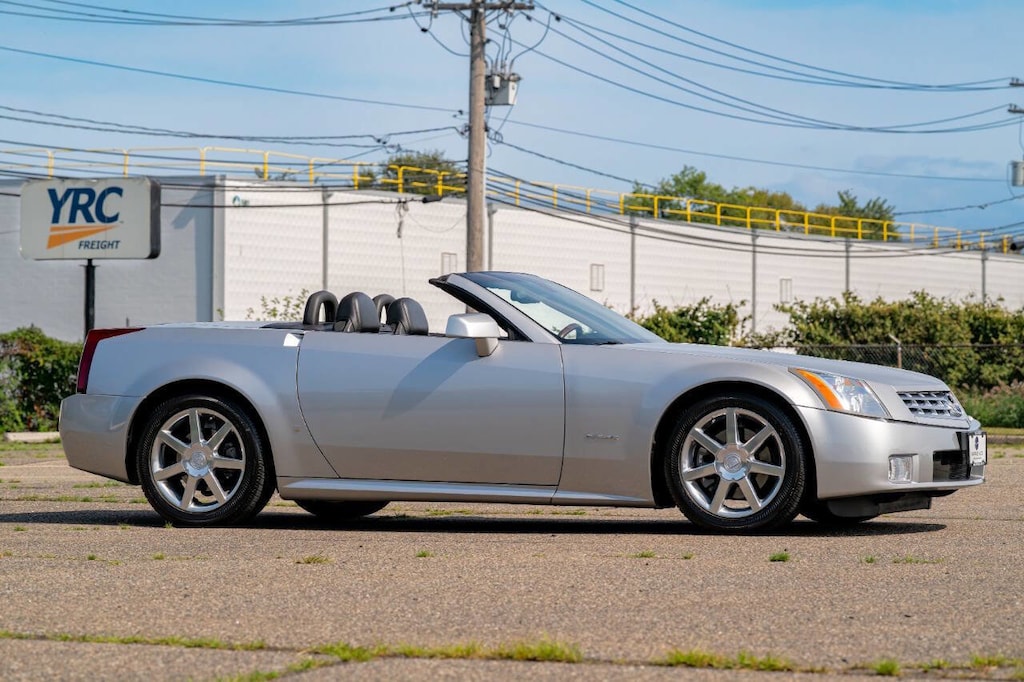 Used 2006 CADILLAC XLR  Convertible