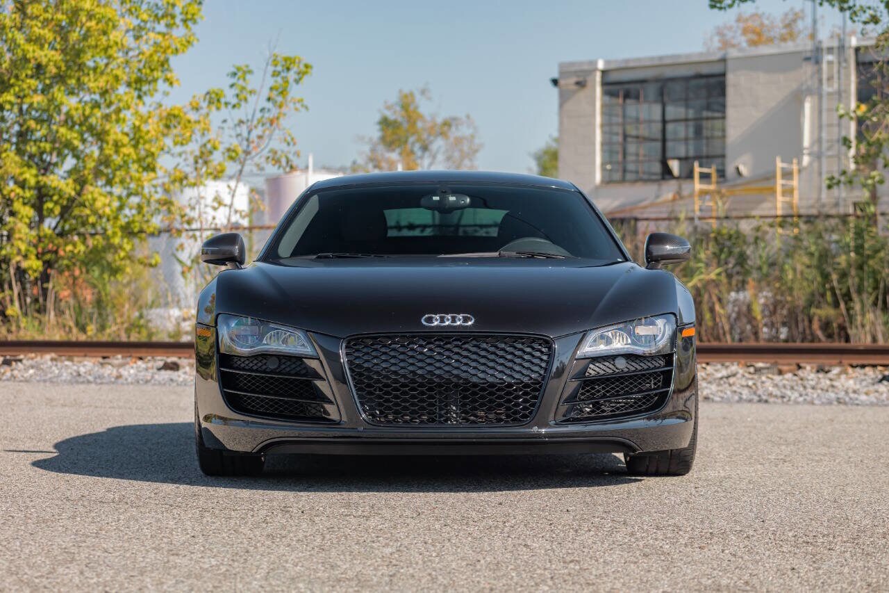 2012 Audi R8 5.2 Coupe photo 3
