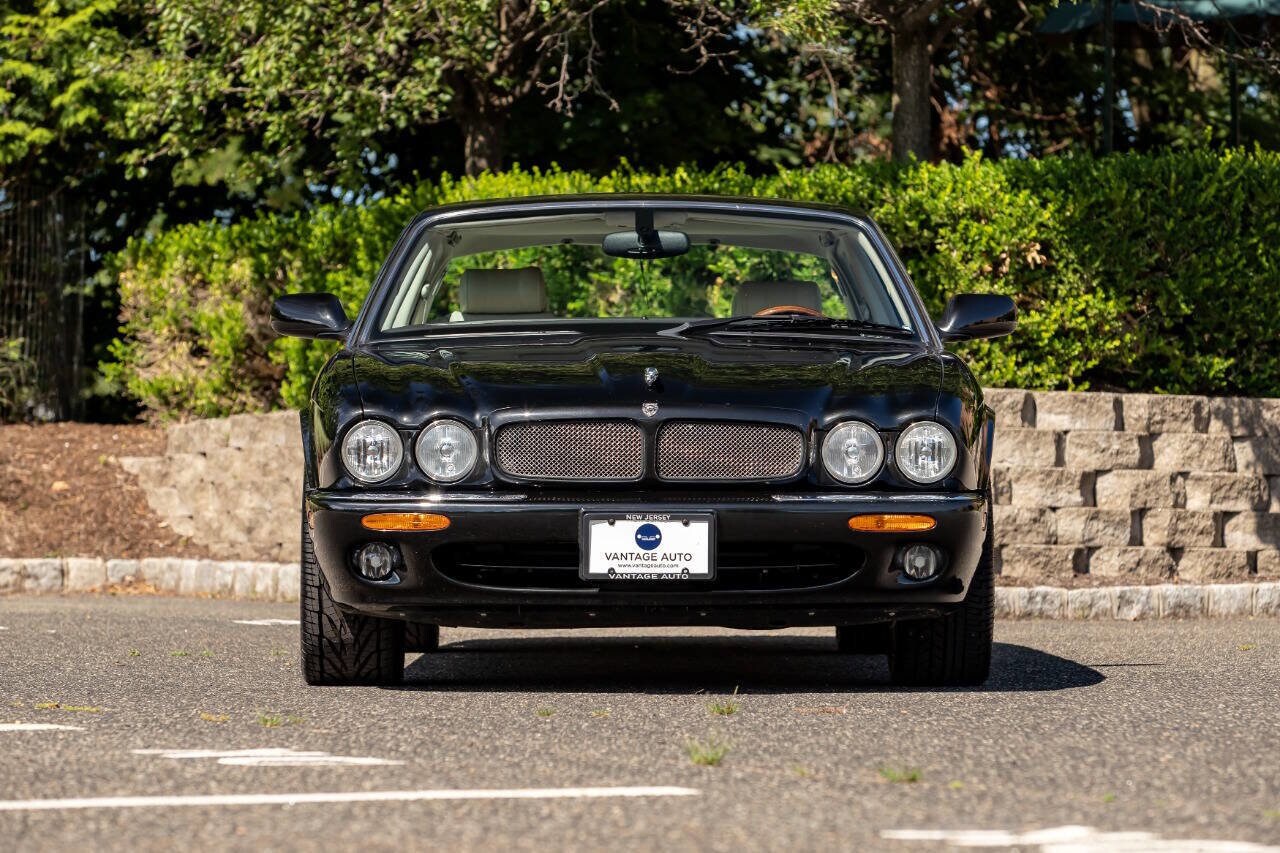 2000 Jaguar XJR Base photo 3