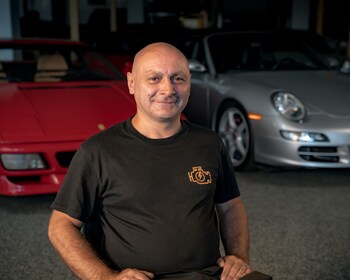 Staff member Pawel Bielecki from ID_e507cfb5f296