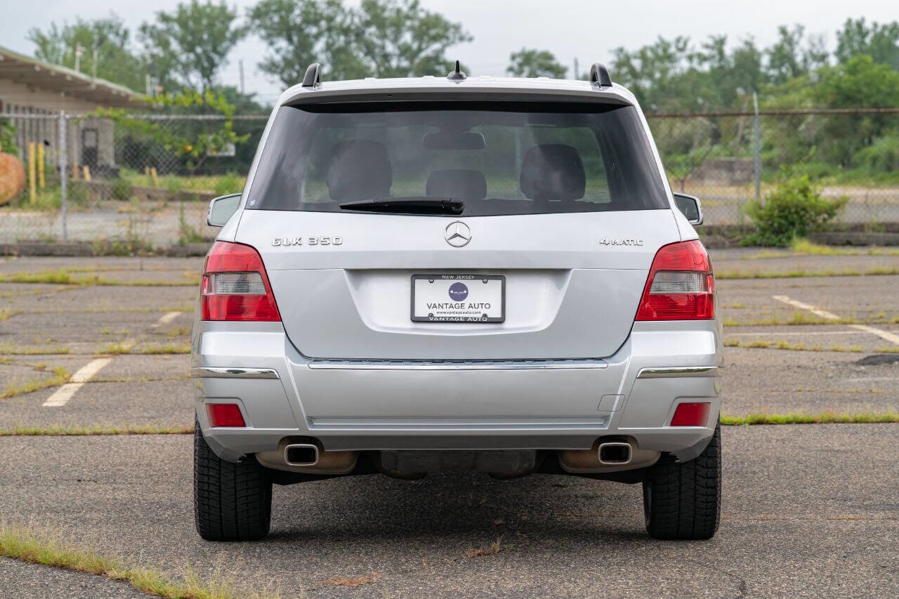 2010 Mercedes Benz GLK 350 4MATIC photo 2