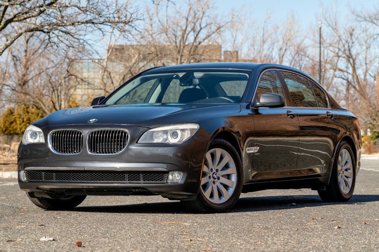 2011 Bmw 750Li 7-Series photo 2