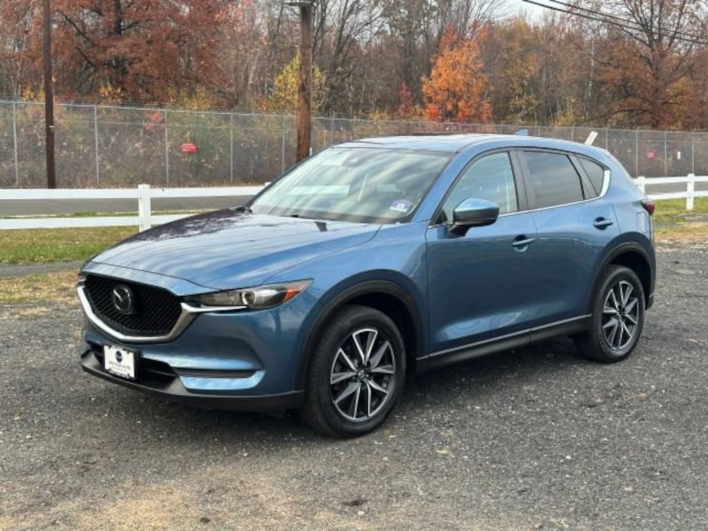 Used 2018 Mazda Mazda CX-5 Touring SUV