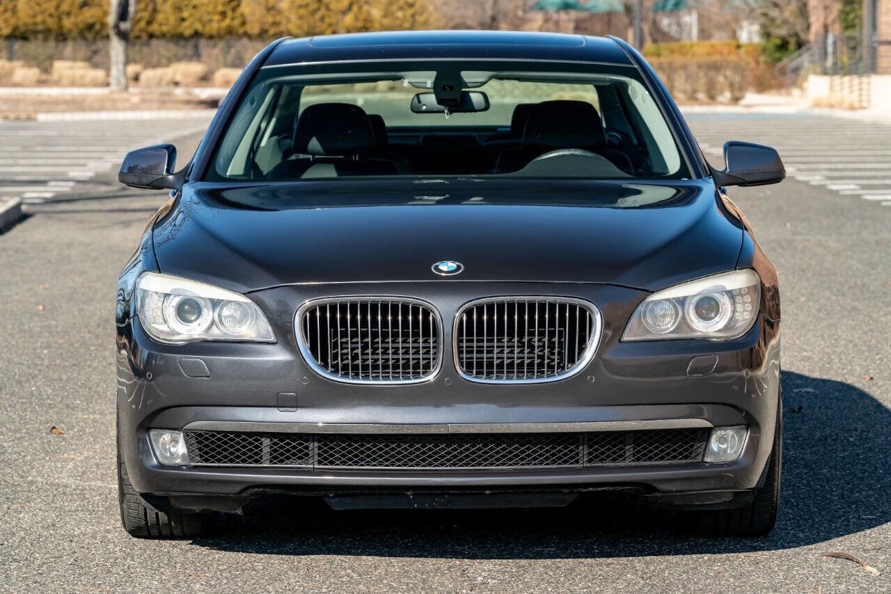 2011 Bmw 750Li 7-Series photo 3