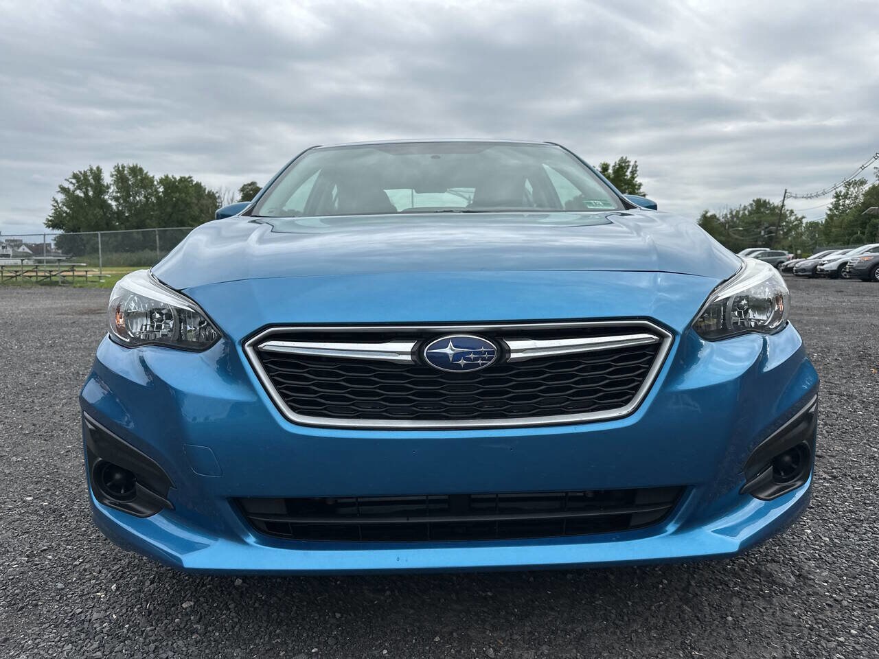 2019 Subaru Impreza 2.0i Premium photo 2