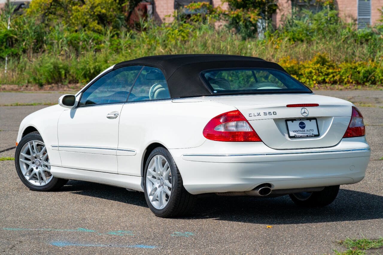 2008 Mercedes Benz CLK 350 photo 4