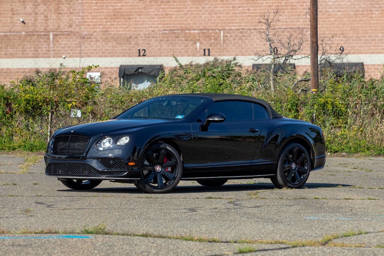 2017 Bentley Continental GT V8 S photo 2