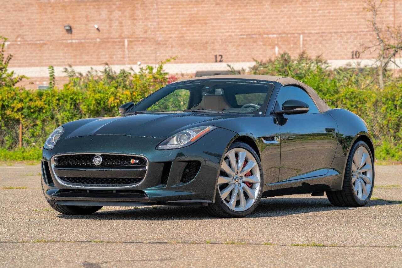 2014 Jaguar F-TYPE S photo 2