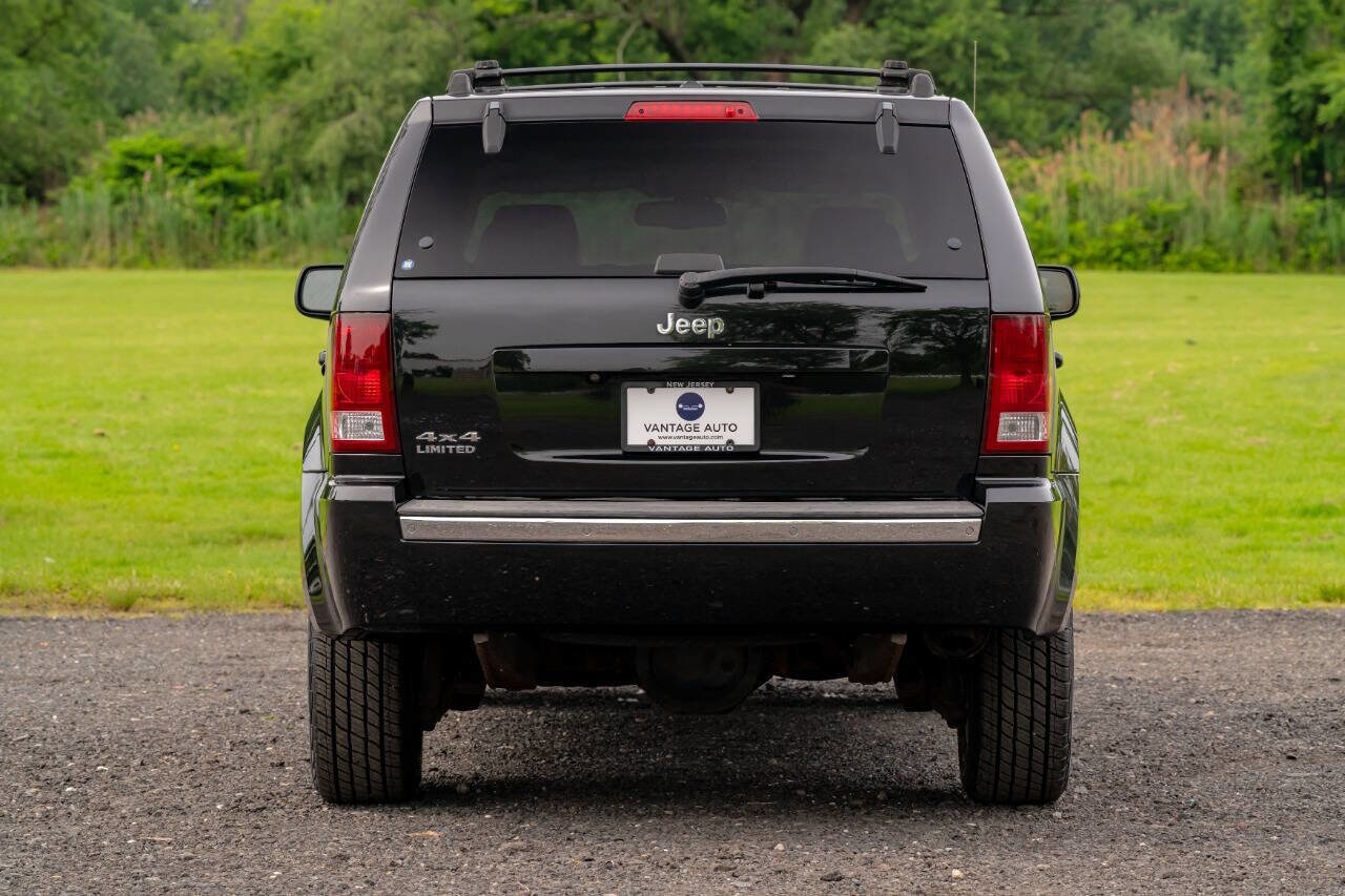 2008 Jeep Grand Cherokee Limited photo 3