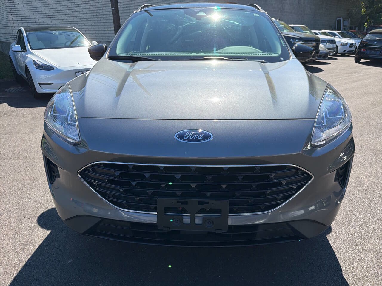2022 Ford Escape SE photo 2