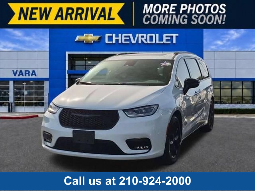 2024 Chrysler Pacifica