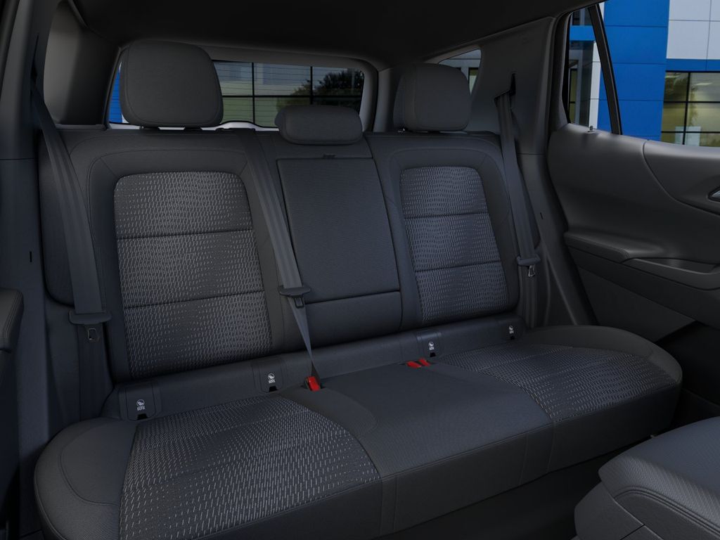 2027 Chevrolet Equinox LT - Photo 17