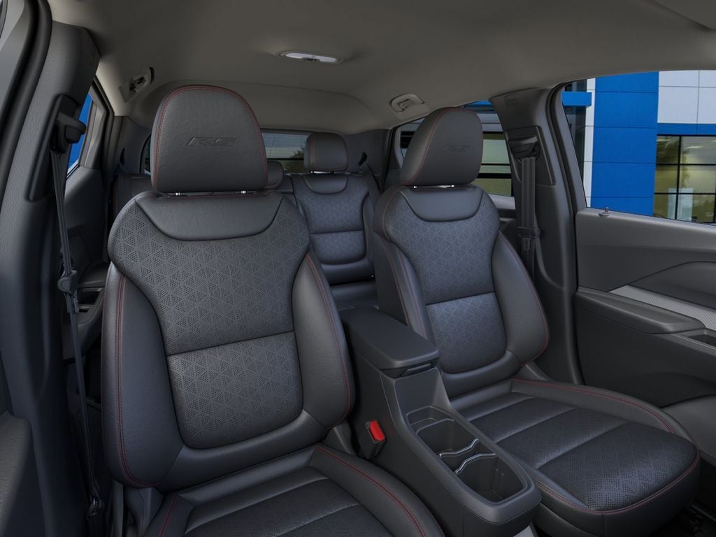 2027 Chevrolet Bolt RS - Photo 15
