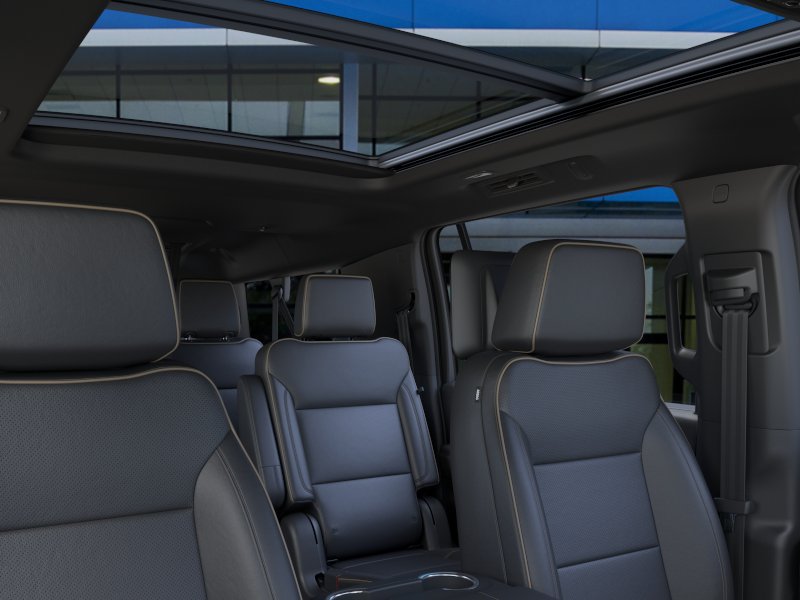 2026 Chevrolet Suburban Premier - Photo 24